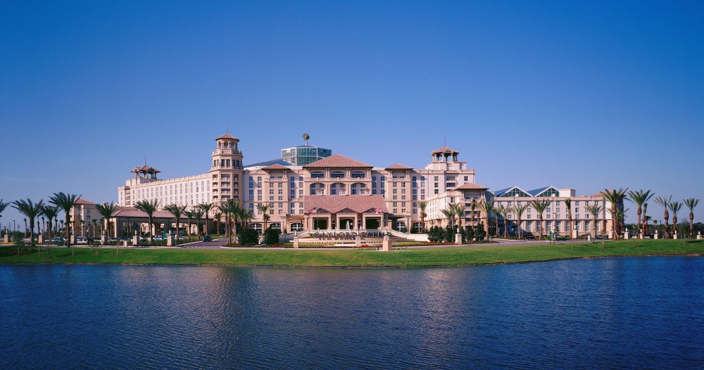 The Gaylord Palm Hotel in Kissimmee, Florida employed a single-source EIFS. 