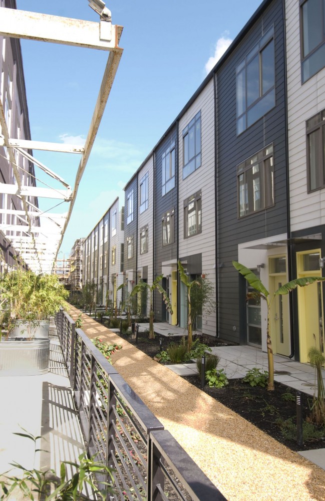 The Pacific Cannery Lofts employes fiber cement siding with attributes suitable for the Oakland, California climate. Photo © Kevin Wilcock/David Baker Architects