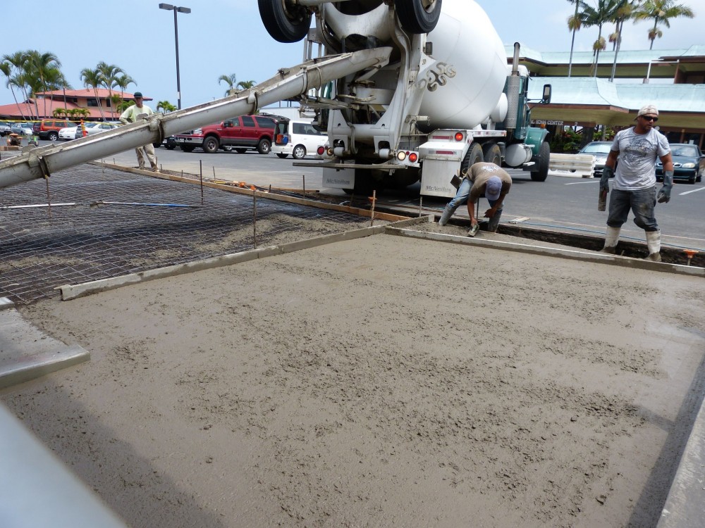 Initial screeding: forms set to buffer factor slope of ± one percent.