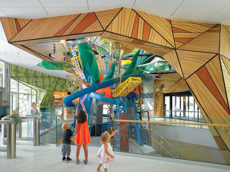 Natural daylight also plays a major role. On sunny days, the central atrium of Muzeiko is awash in sunlight, and visitors can admire—and interact with—the central interactive ‘tree’ feature lit by a skylight as well as by the building’s many triple-glazed, fritted windows. Photo © Roland Halbe. Photo courtesy Lee H. Skolnick Architecture + Design Partnership