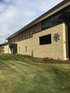 An insulated concrete masonry wall system was utilized for the Glen Ellyn police station in Illinois to deliver the required thermal performance and moisture protection. Images courtesy Echelon Masonry