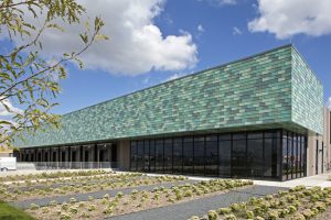 Miller Dunwiddie Architecture uses metal tiles to create a visual highlight in between runway locations at the Minneapolis-Saint Paul International Airport in Minnesota. Photo courtesy bergphoto.com