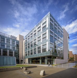 The Engineering and Sciences Building (NanoES) at the University of Washington (UW) relies on custom-engineered products to meet the project’s performance and aesthetic goals. Photo ©Aaron Leitz Photography. Photo courtesy ZGF