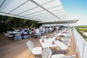 An aesthetically advanced retractable awning system at Juvia in Miami Beach, Florida. Photos © Suki Finnerty