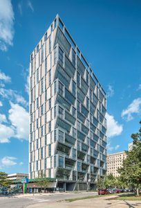 The Solstice on the Park building, Chicago, Illinois, capitalizes on the benefits of sunlight using solar control low-emissivity (low-e) glass and solar carving. Photo courtesy Tom Kessler