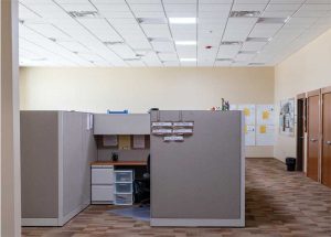 Advanced tubular daylighting devices (TDDs) fills the Lincoln School’s previously windowless classrooms and offices with an abundance of natural light.